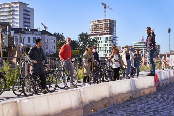 3-Hour Antwerp Bike Tour - Grote Markt, big-city center energy and easy questions