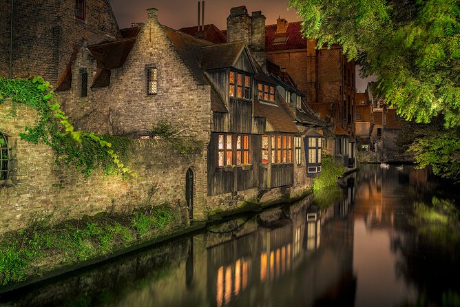 Across Bruges History Equals Fun with chocolate and waffle sample - Bruges in a tight loop, not a long slog