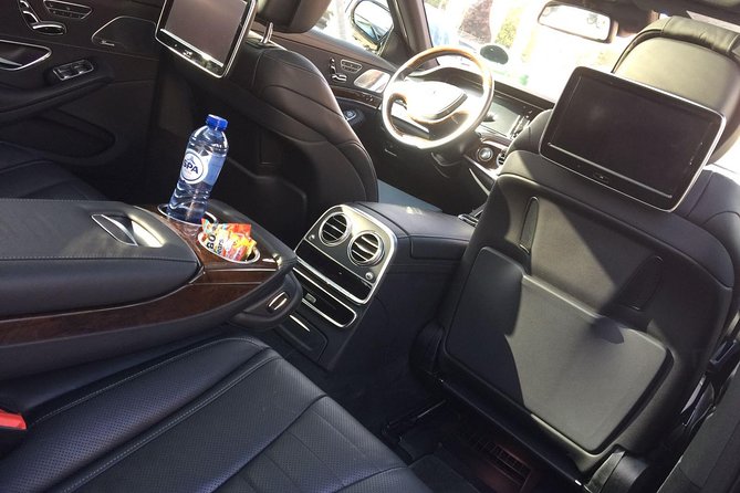 Airport transfers from Brussels to Zaventem Brussels airport by luxury car - Flight tracking that saves you from the late-arrival scramble