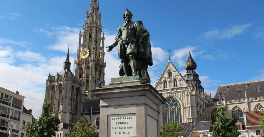 Antwerp: Antwerp Private Walking Tour - Rubens in the streets, from Baroque facades to major cathedral artworks