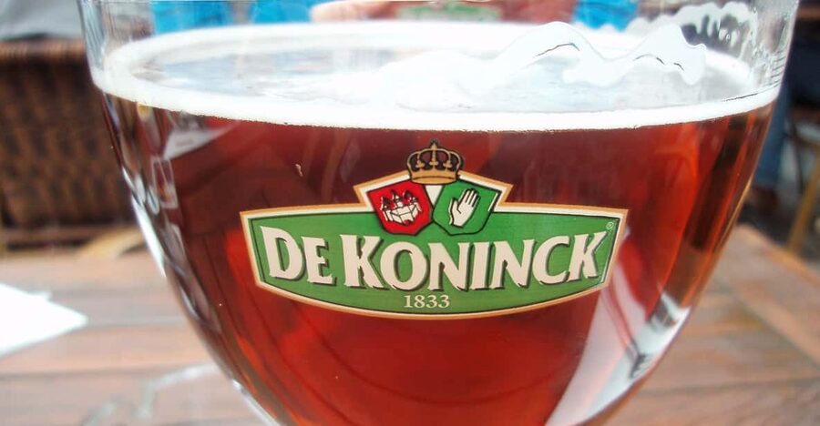Antwerp Beer Tour - From Our Lady Cathedral to the Main Square: the De Koninck starter