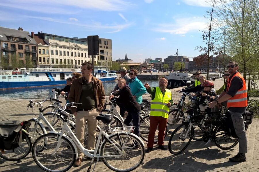 Antwerp: City Highlights Guided Bike Tour - Two hours that feel like a whole Antwerp intro