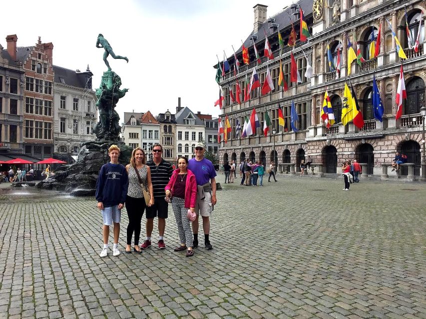 Antwerp: City Highlights Walking Tour - Vleeshuis and Vlaeykensgang: old streets with a story to match