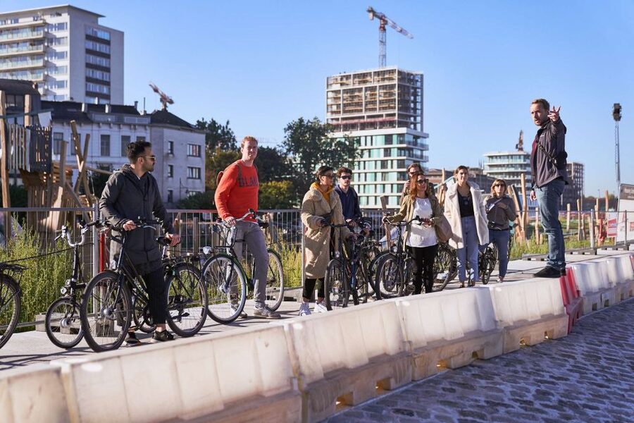 Antwerp: Guided Bike Tour - Royal Museum of Fine Arts Antwerp area, then toward Grote Markt