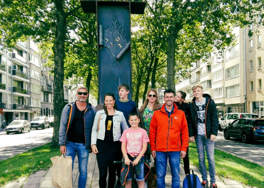 Antwerp: Jewish Neighbourhood Guided Walking Tour - Walking into Antwerp’s Jewish neighborhood, one street at a time