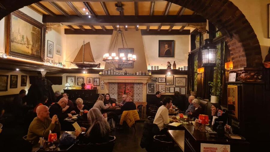 Antwerp: Pub Crawl in the Historical City - Price and value: what $106 actually covers