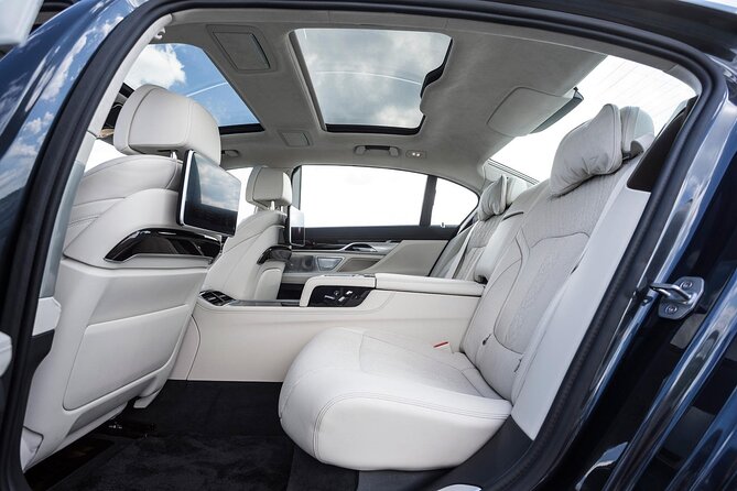 Arrival Private Transfer Brussels Train Station to Brussels by Luxury Car or Van - BMW 730L and Mercedes V-Class: which vehicle fits your group
