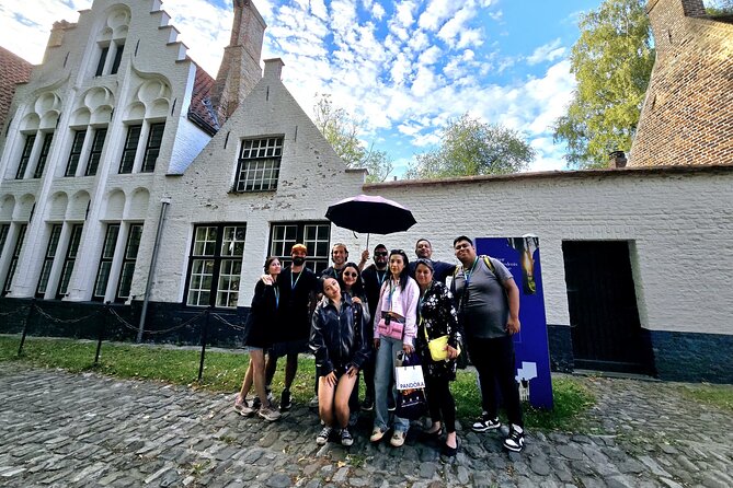 Authentic and Complete Bruges, with Local Guide and Chocolate - Boniface Bridge legends: the Bridge of Love and its secrets