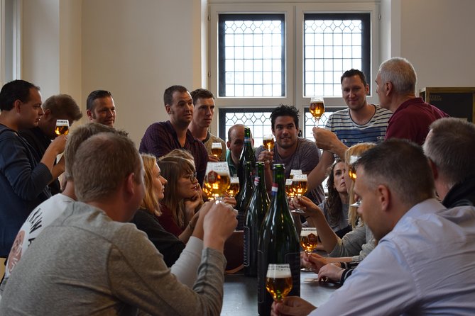 BeerWalk Brussels (English guide) - How a beer walk fits Brussels perfectly