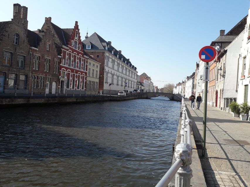 Bruges Beer and Chocolate Walking Tour - Vlissinghe (1515) and the Beer Wall Moments