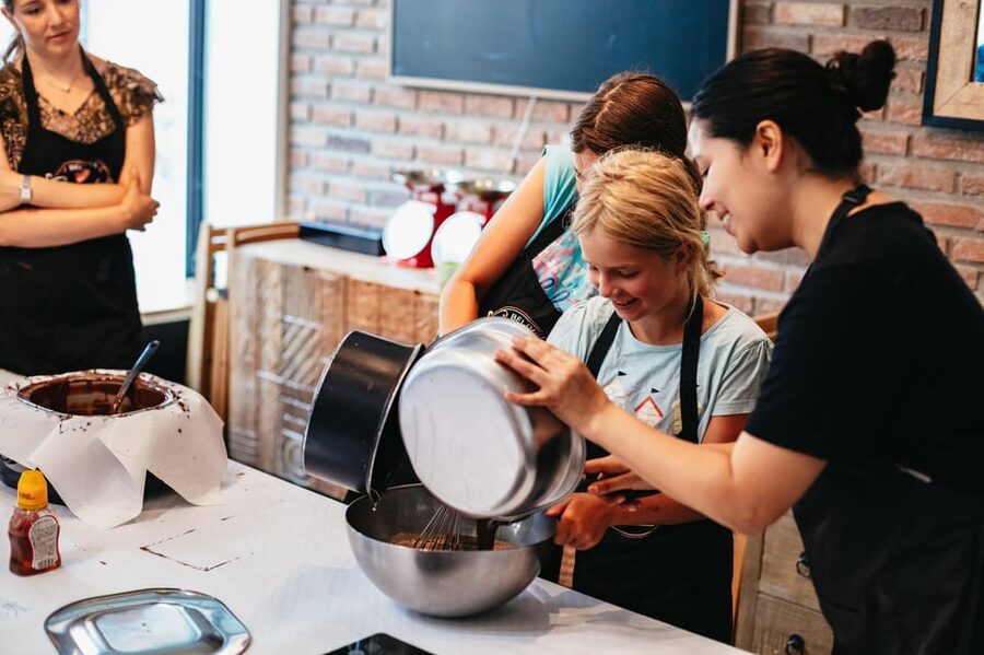 Bruges: Belgian Praline and Mendiants Chocolate Workshop - Station Setup: Small Groups, Hands-On Help, and How It Feels In Real Time