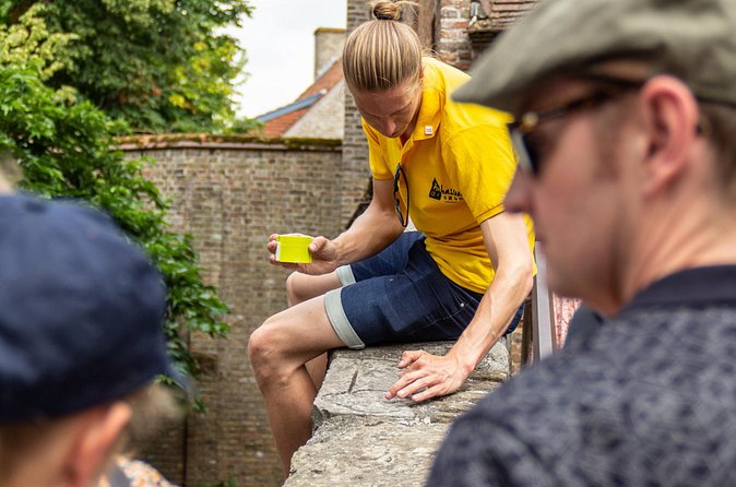 Bruges Bites & Sights - Belgian Food, Beer & A Little Bit Of History - Group size, pacing, and why the tour feels easier than you expect