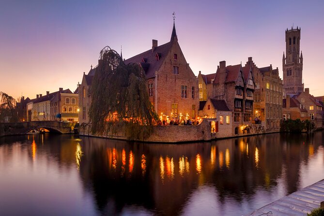 Bruges: City Walk with Audio Guide in 7 Languages on your Phone - Start in Bruges, then let the app pace you