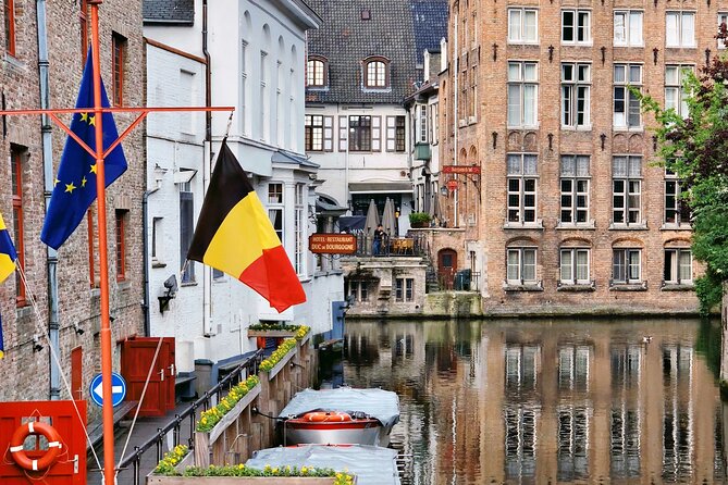 Bruges Food Tour with Full Meal & Drinks by Do Eat Better - Markt comfort food, from prawns to leftovers in a potato ball