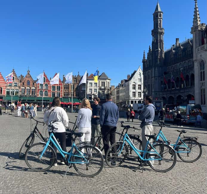 Bruges: Guided Bike Tour with a Local to Sights & Secrets - Bikes, helmets, and the comfort details that matter