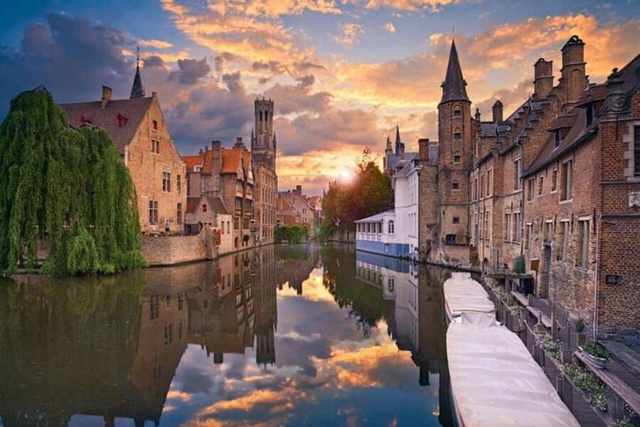 Bruges : Highlights & Hidden gems Walking Tour - Key highlights you’ll feel right away