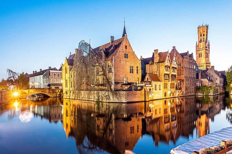 Bruges : Highlights & Hidden gems Walking Tour - How the tour stays private, flexible, and actually useful