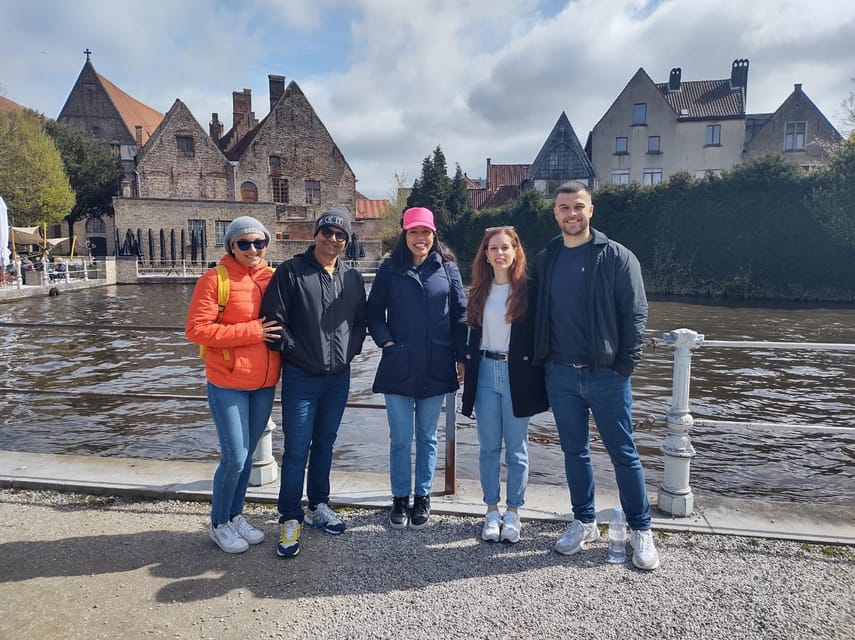 Bruges: Historical Walking Tour with Food Tasting - Waffles, fries, bitterballen, and hot chocolate: how the snack plan stays satisfying
