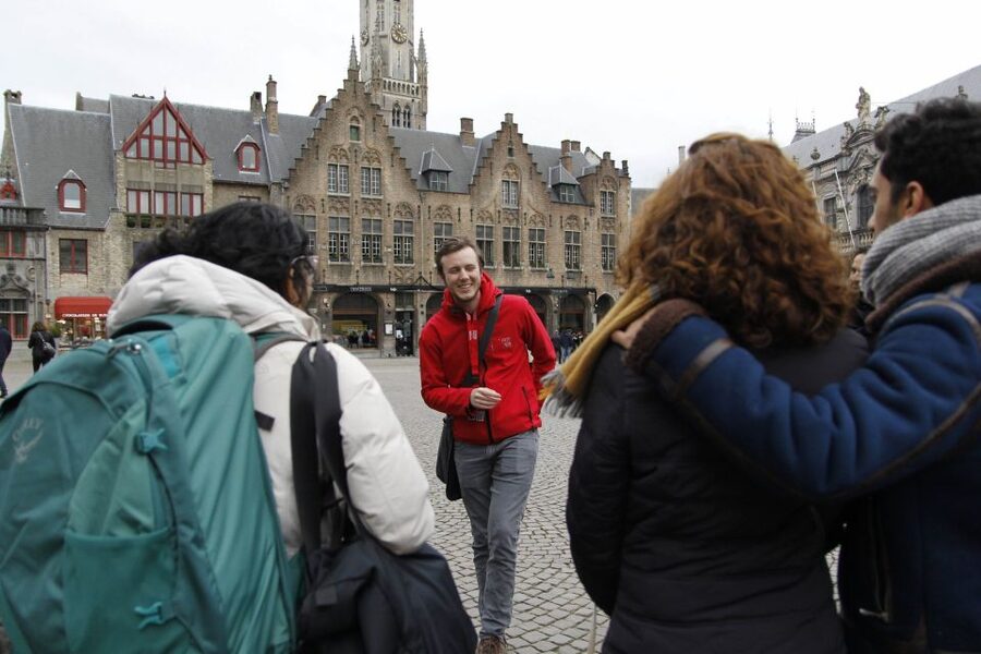 Bruges: History, Chocolate and Beer Walking Tour - Should you book the Bruges History, Chocolate, and Beer Walking Tour?