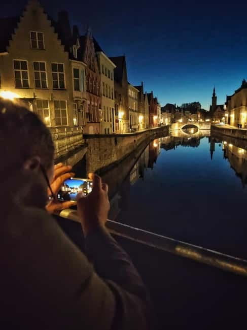 Bruges: Nightly Tales and Untold History Walking Tour - Huis Ter Beurze and the Early Commerce Angle