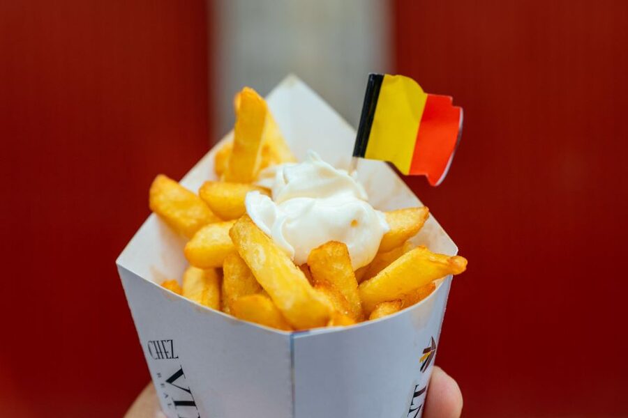 Bruges: Private Food Tour – 10 Tastings with Locals - Guide quality is the secret ingredient