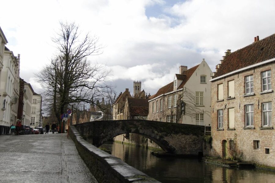 Bruges: Private Interactive Trivia City Tour - Key points before you go