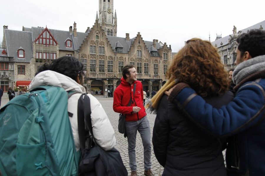 Bruges: Private Interactive Trivia City Tour - Price and logistics, plus when this $206 group rate is a smart deal