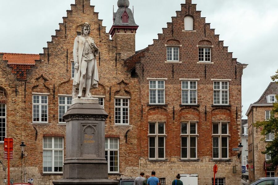 Bruges: Private Tour with Locals – Highlights & Hidden Gems - Price and value: is $106 reasonable for 3 hours?