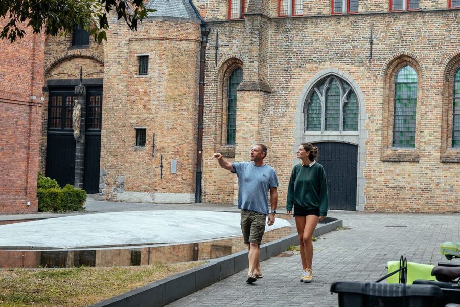 Bruges: Private Tour with Locals – Highlights & Hidden Gems - Why a 3-hour private walk makes sense in Bruges