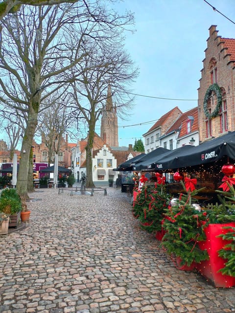 Bruges; private walking tour with the Beardbarian - Starting at the Basilica of the Holy Blood, and why it matters
