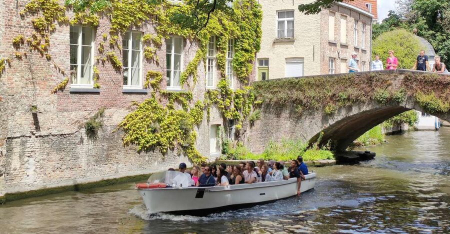 Bruges: Small Group Boat Cruise and Guided Walking Tour - Basilica of the Holy Blood: the stop that gives Bruges its heartbeat