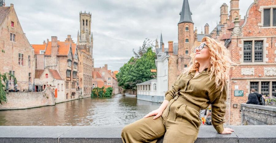 Bruges : Your private 30min. photoshoot in the medieval city - Who this works best for