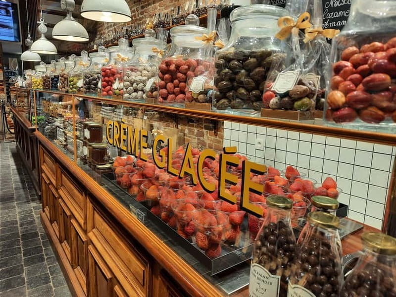 Brussels: 2.5-hour private tour to discover Belgian chocolate - Private, 150 minutes, and why the timing matters