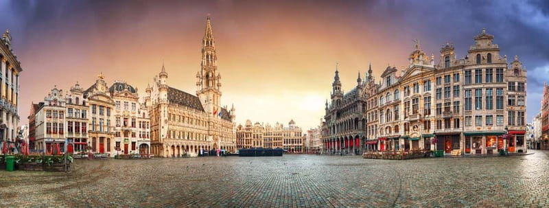 Brussels: 2-Hour Dark Side of Brussels Private Tour - Why this lantern-lit Dark Side tour feels different