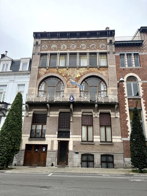 Brussels: 2-hours "Art Nouveau" Walking Tour - Finishing in Saint-Gilles and what you do after