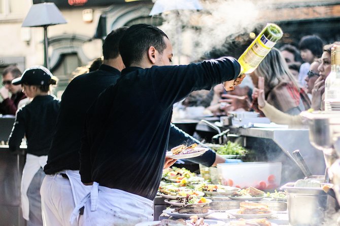 Brussels All In Tour : Belgian food, chocolate, beer, sightseeing - A food-first route that quickly makes Brussels make sense