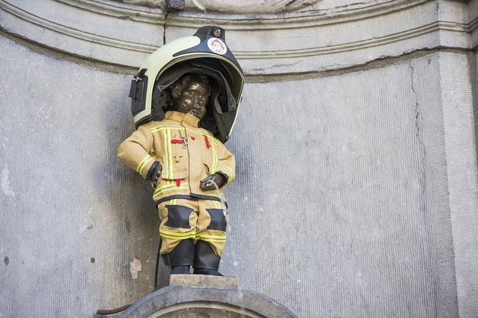 Brussels All In Tour : Belgian food, chocolate, beer, sightseeing - Palais Royal and Mont des Arts: the classic Brussels vista bundle