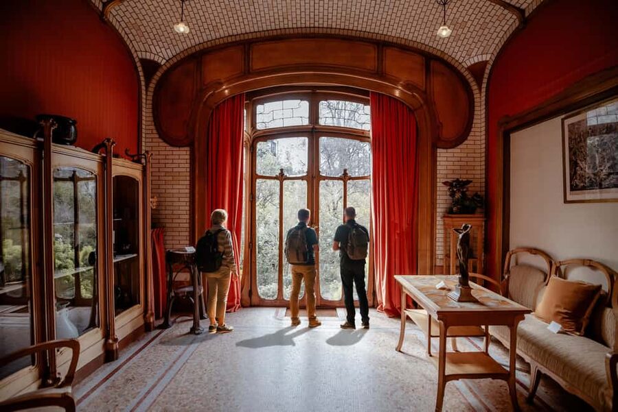 Brussels: Art Nouveau Private Walking Tour with Horta Museum - Delune Area to Café Belga, where the Art Nouveau mood starts