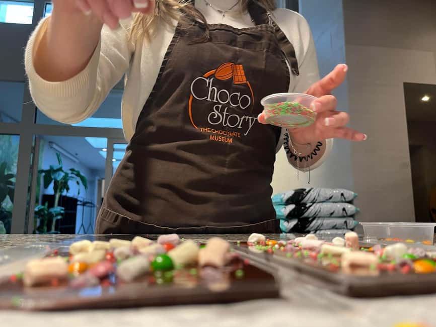 Brussels: Chocolate Museum Visit with Workshop - The museum visit with an included audio guide: cocoa history you can follow