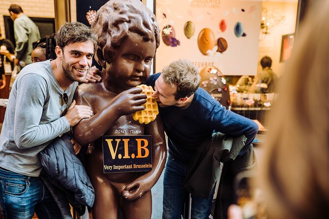 Brussels Chocolate Tour Private & Personalized with a Local Guide - The 3-hour tasting route, from Grand Place Godiva to the oldest shop