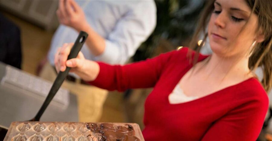 Brussels: Chocolate Workshop and Guided Walking Tour - Ten tastings and a practical way to judge chocolate quality