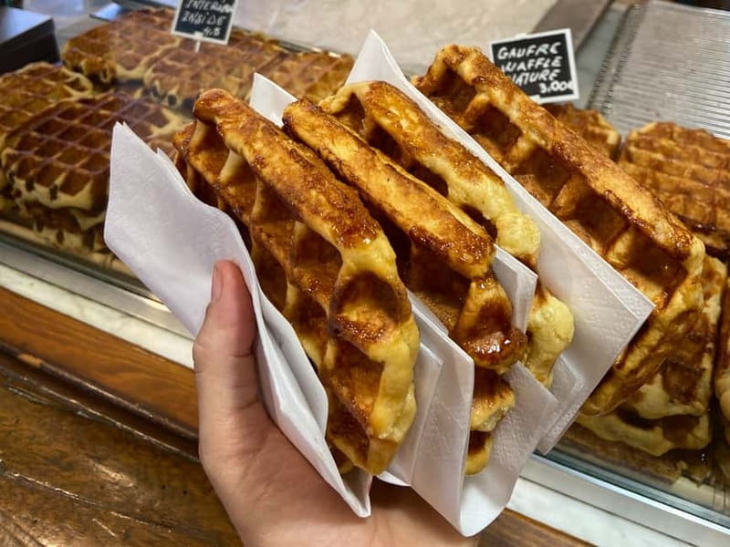 Brussels: City Center Guided Food Tour with Tastings - Vegetarian options: welcome, with a small planning note