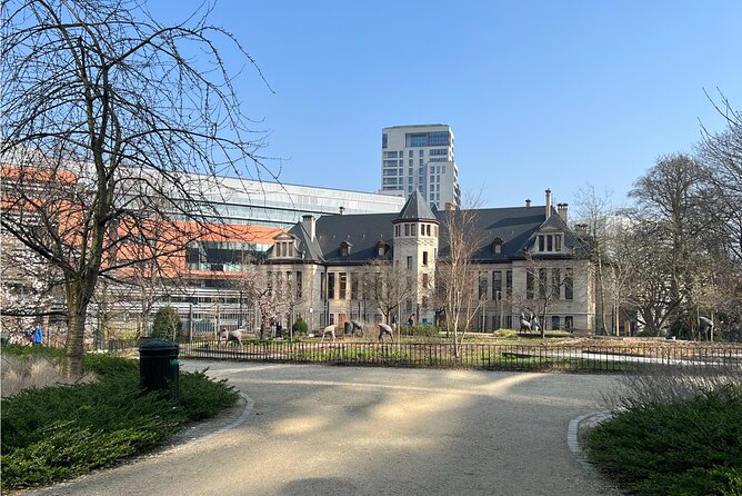 Brussels (EU Quarter) Scavenger Hunt and Sights Self-Guided Tour - Starting At Rue du Luxembourg and Letting the App Steer