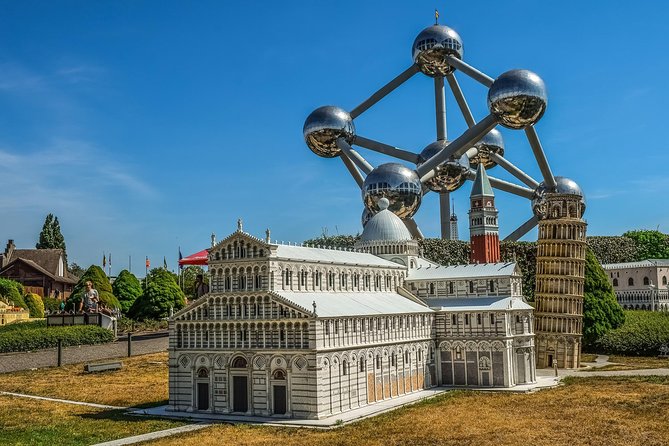 Brussels’ European Quarter And The Atomium - Cinquantenaire Park and Luxembourg Square: the best place to catch your breath