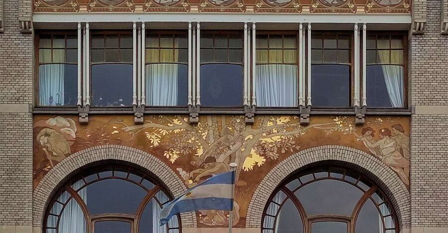 Brussels: Fall and Rise of Art-Nouveau Guided Tour - Saint-Gilles and Ixelles facades: reading Art Nouveau at street level