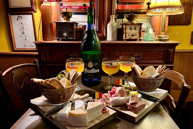 Brussels Food Tour: 10 Tastings of Waffles, Beers, Fries & More - Guides, pacing, and that practical Brussels-by-night bonus