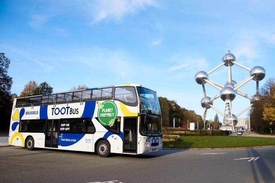 Brussels: Hop-On Hop-Off Bus Tour& Belgian Beer World Museum - Open-top views: the best way to ride without feeling trapped