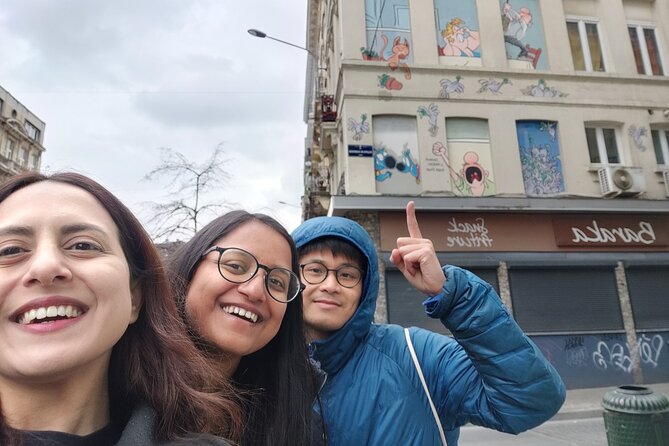 Brussels "Land of Comics": Street Art & Walking Tour - A smartphone comics quest, built for looking up