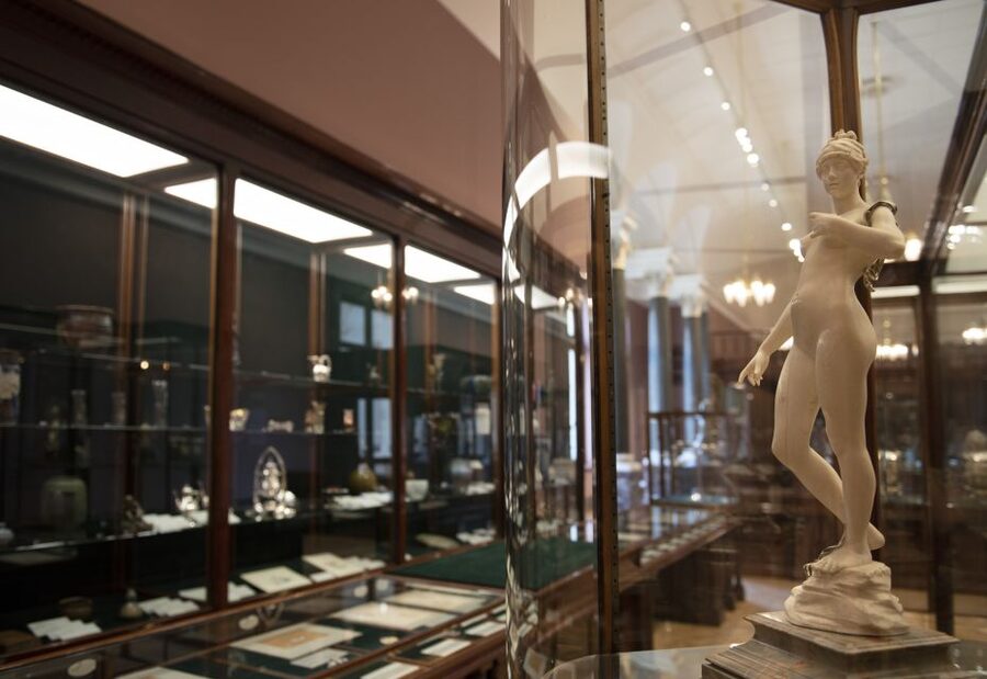Brussels: Museum Art & History Entry Ticket - Egypt, Greece, and Rome, plus the model of Roma