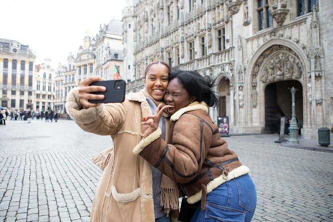 Brussels Off the Beaten Path: Private Local Walking Tour - Zinneke Pis and Place Sainte-Catherine: Quick Stops with Meaning